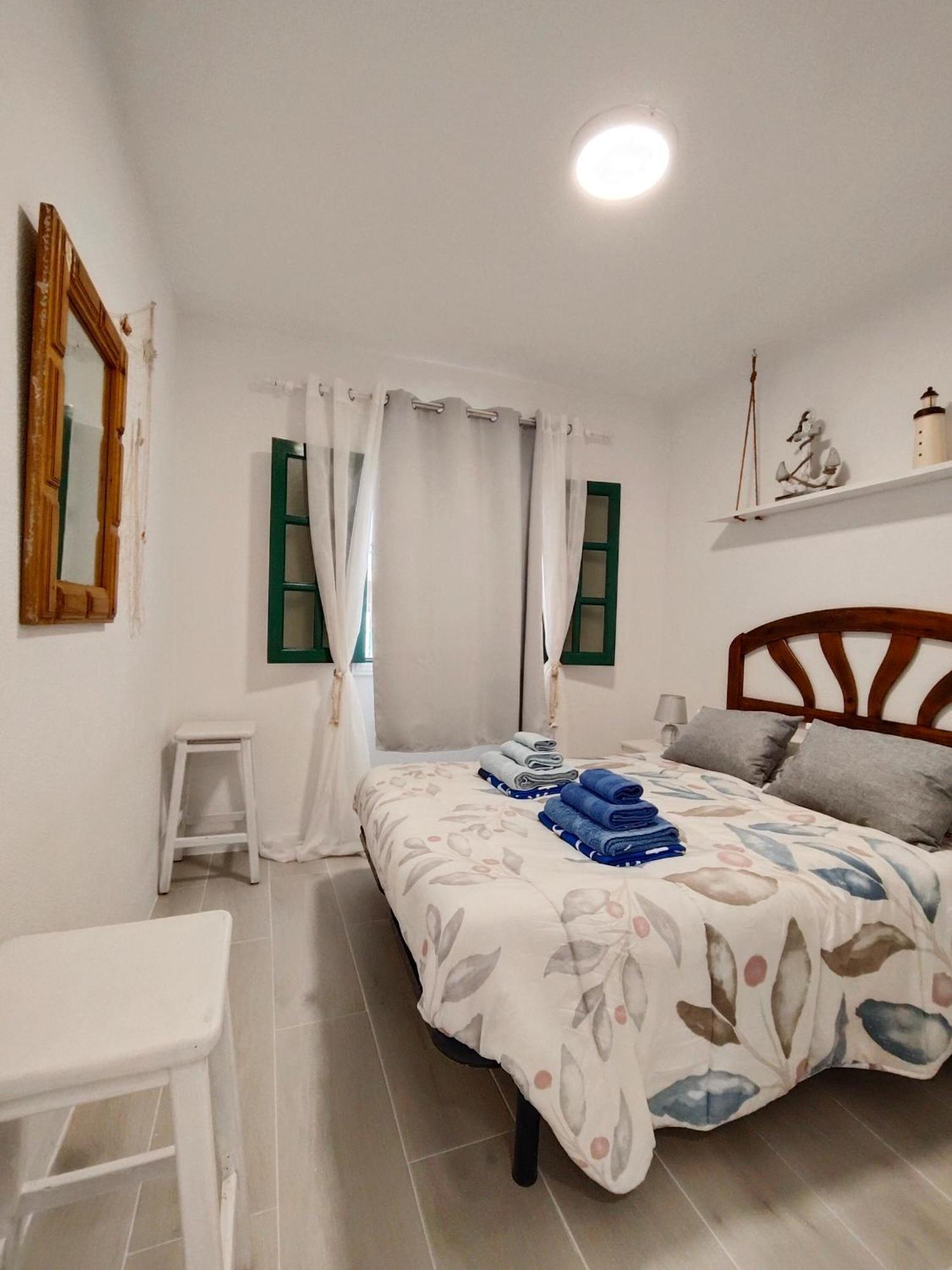 Louise 1 Minuto A Pie Del Mar Apartment Tías Екстериор снимка