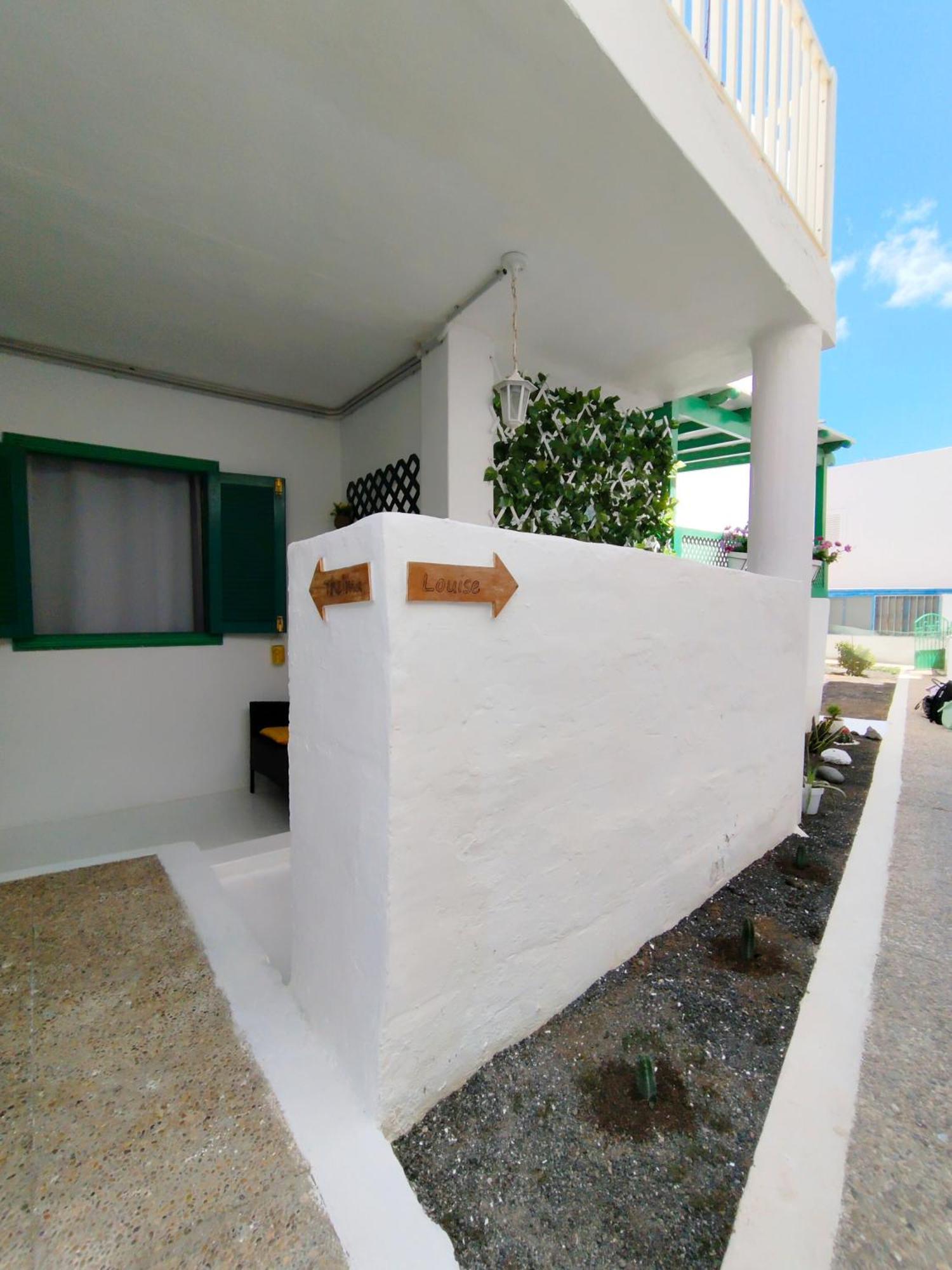 Louise 1 Minuto A Pie Del Mar Apartment Tías Екстериор снимка
