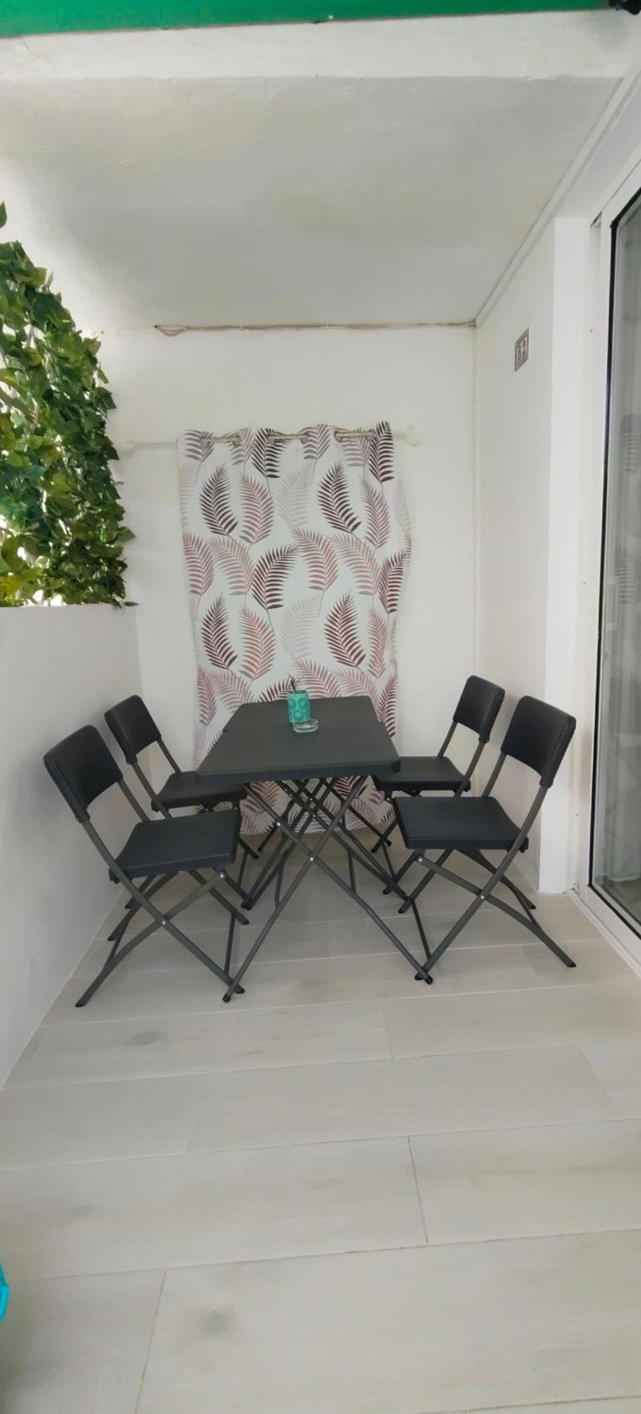 Louise 1 Minuto A Pie Del Mar Apartment Tías Екстериор снимка